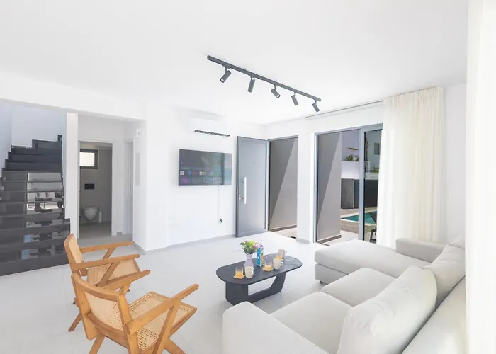 ヴィラ Semeli 8 プロタラス