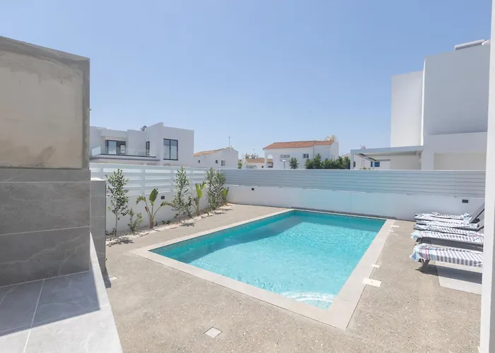 Semeli 8 ヴィラ プロタラス